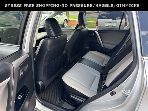 Used 2016 Toyota RAV4 Limited image 31