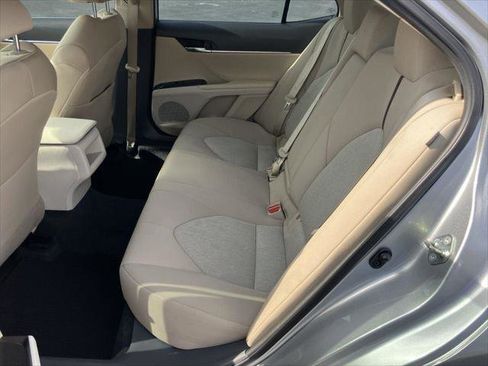 Certified 2020 Toyota Camry LE image 22