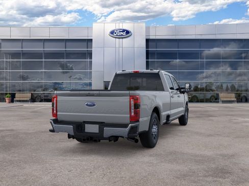 New 2026 Ford F350 Lariat RWD image 8