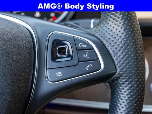 Used 2018 Mercedes-Benz E 300 4MATIC w/ Premium 3 Package (Q03) image 28