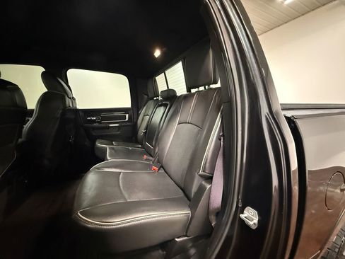 Used 2016 RAM 1500 Limited image 8