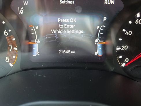 Used 2025 Jeep Compass Trailhawk AWD/4WD image 24