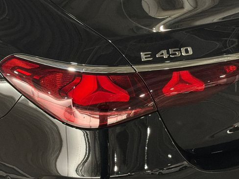 New 2027 Mercedes-Benz E 450 4MATIC Sedan image 26