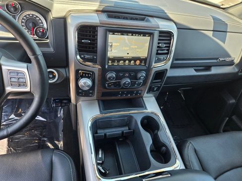 Used 2017 RAM 1500 Laramie w/ Convenience Group AWD/4WD image 22