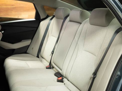 Used 2025 Honda Accord SE image 12