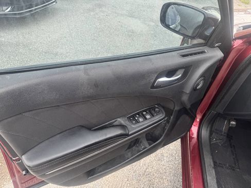 Used 2018 Dodge Charger SXT Plus RWD image 8