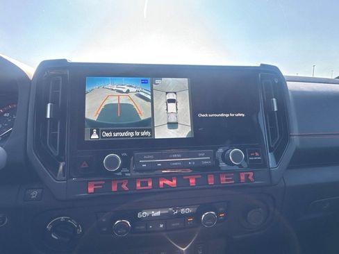 Certified 2025 Nissan Frontier PRO-4X w/ Pro Convenience Package AWD/4WD image 40