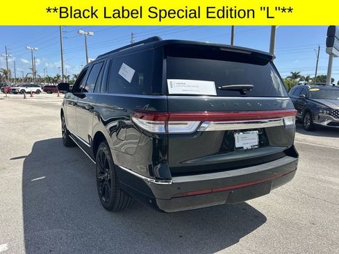 Certified 2022 Lincoln Navigator L Black Label AWD/4WD image 8