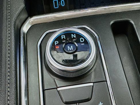 Used 2024 Ford Expedition XLT AWD/4WD image 20