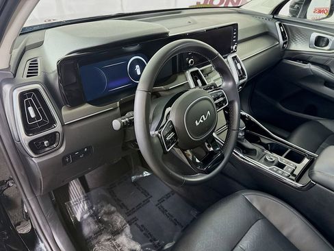 Certified 2023 Kia Sorento SX AWD/4WD image 20