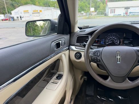Used 2016 Lincoln MKS AWD w/ Equipment Group 101A image 33