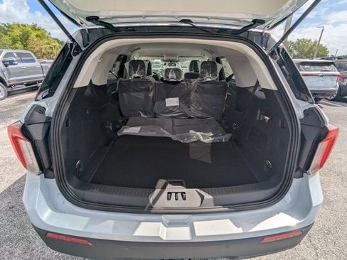 New 2026 Ford Explorer Active image 14