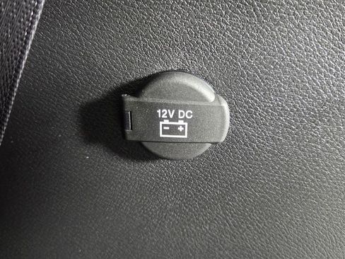 New 2026 Chrysler Pacifica Select image 13