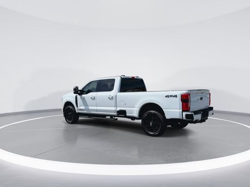 New 2026 Ford F350 XLT w/ XLT Premium Package AWD/4WD image 7