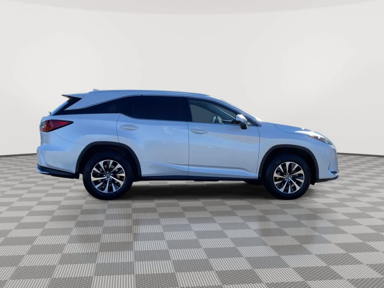 Used 2022 Lexus RX 350L Premium w/ Premium Package AWD/4WD image 9