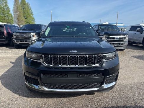 Used 2023 Jeep Grand Cherokee L Limited w/ Trailer Tow Group (B) image 2