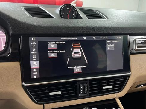 Used 2019 Porsche Cayenne AWD/4WD image 20