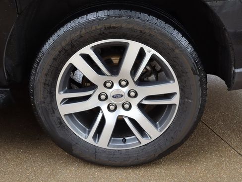 Used 2024 Ford Expedition Max Limited RWD image 29