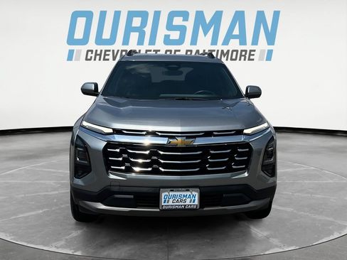 Used 2025 Chevrolet Equinox LT w/ Convenience Package II AWD/4WD image 8
