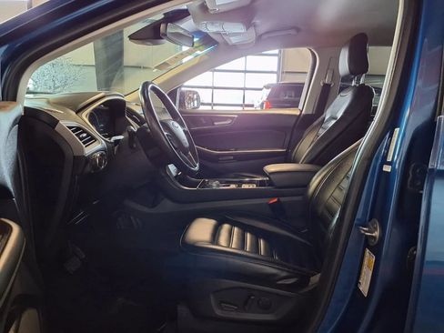 Used 2020 Ford Edge SEL FWD image 17