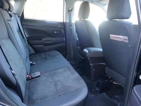 Used 2015 Mitsubishi Outlander Sport SE image 39