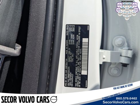 Certified 2023 Volvo XC60 B5 Plus w/ Climate Package image 26