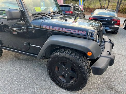 Used 2012 Jeep Wrangler Rubicon w/ PWR Convenience Group AWD/4WD image 6