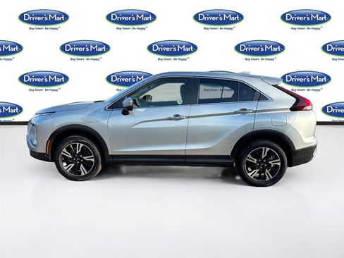 Used 2025 Mitsubishi Eclipse Cross SE image 4
