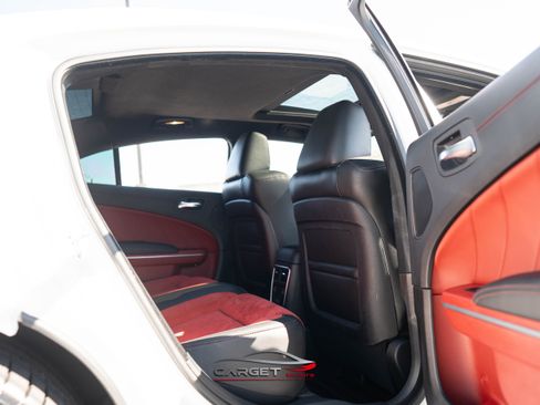 Used 2020 Dodge Charger Scat Pack RWD image 19