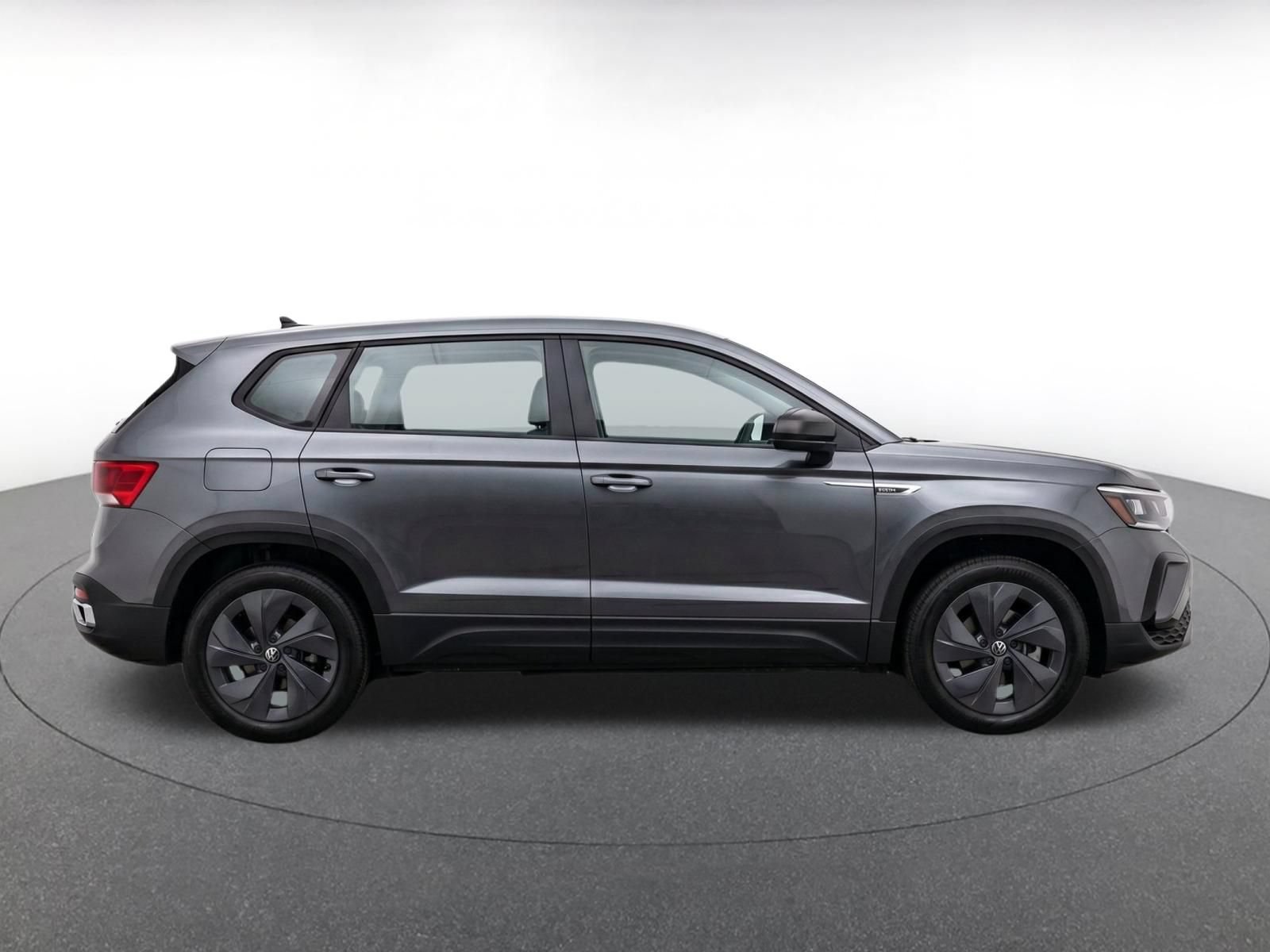 Used 2026 Volkswagen Taos S FWD image 9