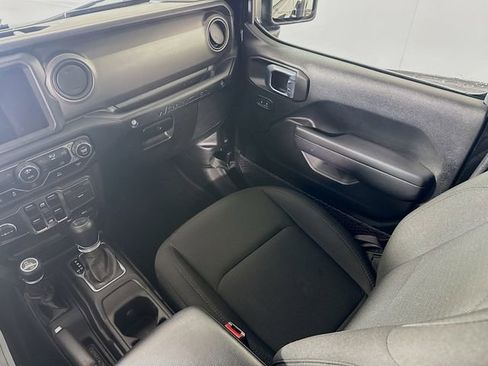 Used 2023 Jeep Wrangler Unlimited Sport AWD/4WD image 25