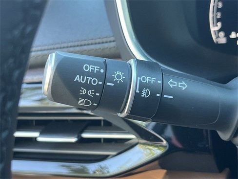 Used 2026 Acura MDX SH-AWD w/ Advance Package image 23