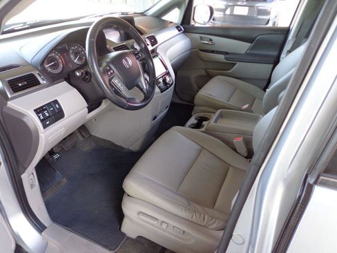 Used 2017 Honda Odyssey EX-L image 15