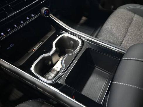 New 2026 Chevrolet Traverse LT w/ LPO, Floor Liner Package FWD image 19