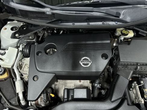 Used 2015 Nissan Altima 2.5 SL w/ Technology Package image 12