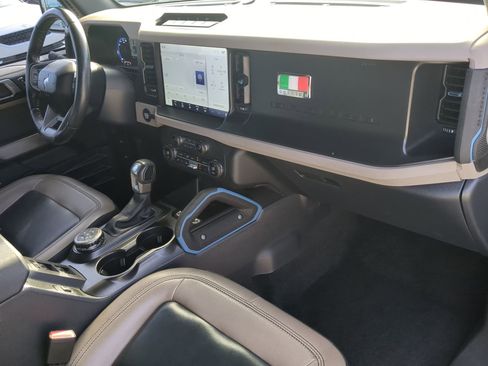 Certified 2023 Ford Bronco Wildtrak image 41