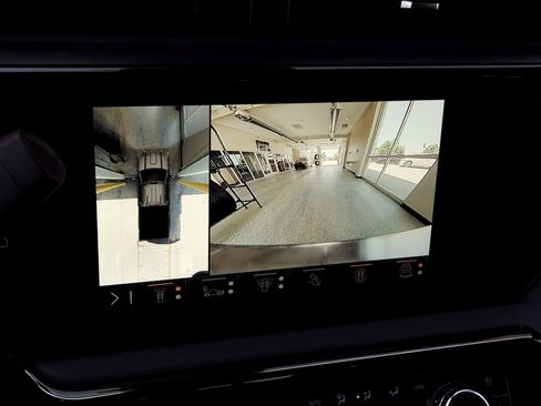 New 2025 GMC Sierra 3500 AT4 w/ AT4 Preferred Package image 20