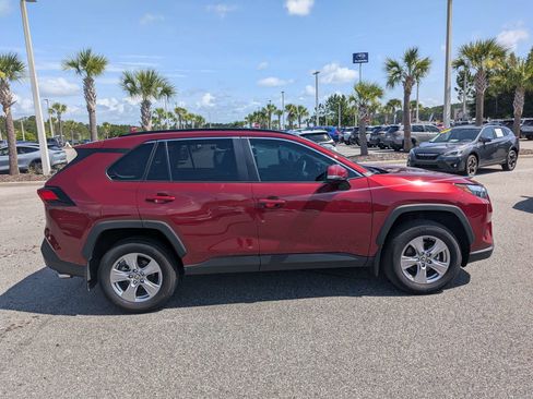 Used 2025 Toyota RAV4 XLE w/ Convenience Package FWD image 3