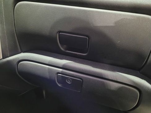 Used 2020 Chevrolet Silverado 1500 LT w/ Bed Protection Package image 49