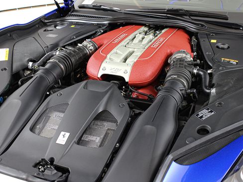 Certified 2022 Ferrari 812 GTS RWD image 97