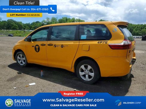 Used 2017 Toyota Sienna L FWD image 3