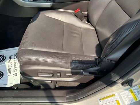Used 2010 Acura RDX SH-AWD image 12