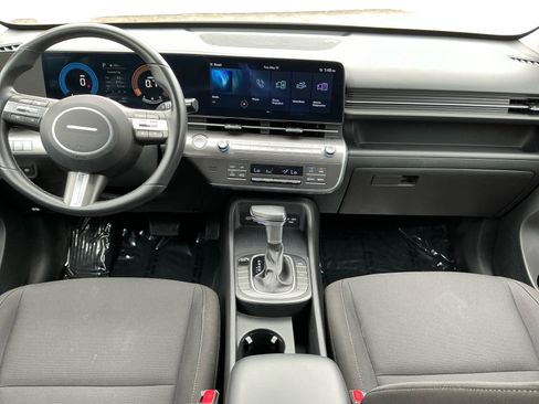 Used 2024 Hyundai Kona SEL FWD image 10
