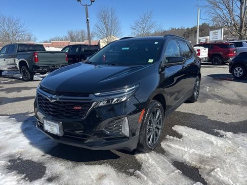 Certified 2023 Chevrolet Equinox RS image 1