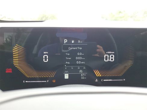 New 2026 Kia Sportage LX image 13