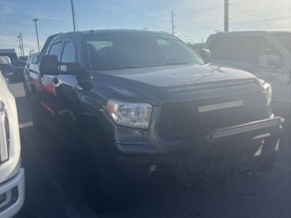 Used 2015 Toyota Tundra SR5 w/ SR5 Upgrade Package