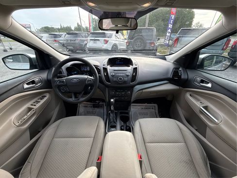 Used 2017 Ford Escape SE FWD image 24