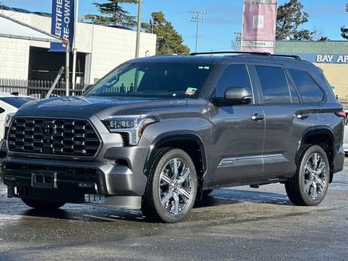 Used 2026 Toyota Sequoia Platinum AWD/4WD image 8