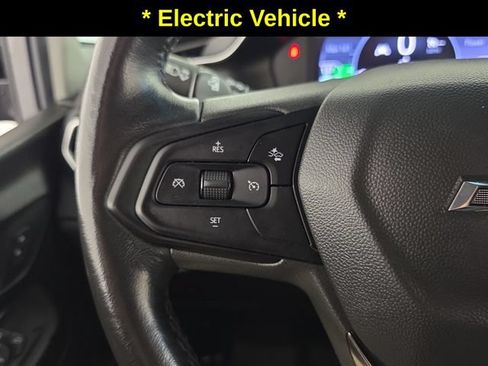 Certified 2023 Chevrolet Bolt LT FWD image 15