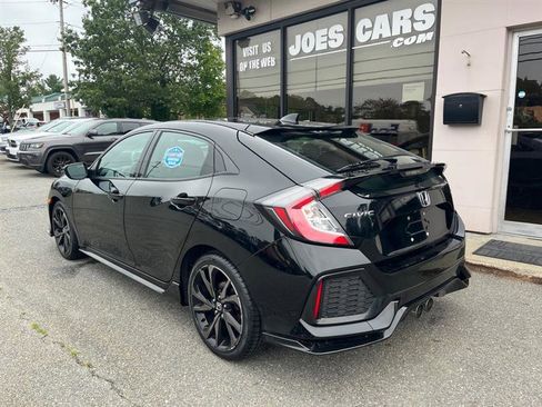 Used 2019 Honda Civic Sport image 2